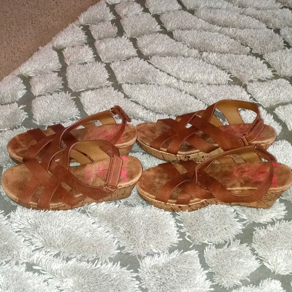 Like New Sizes 1 and 3 brown leather girl wedge sandals